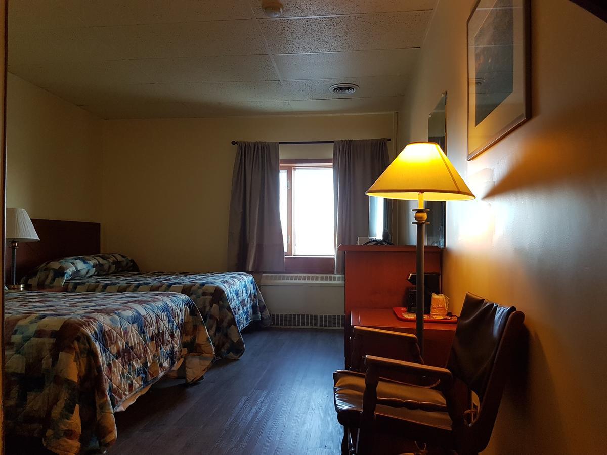 Beaver Hotel ノース・バトルフォード エクステリア 写真